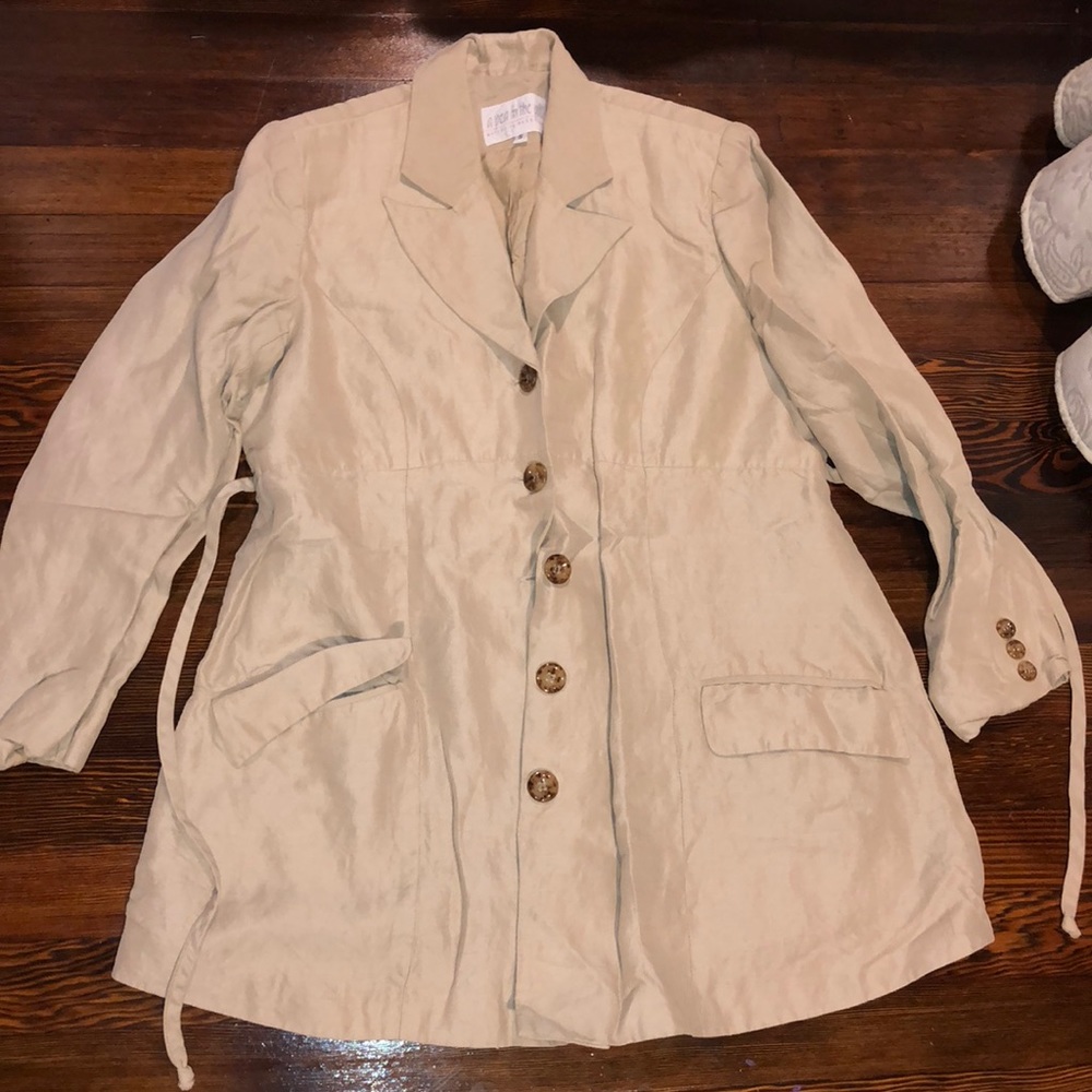 A Pea in the pod Maternity trench like coat sz sm
